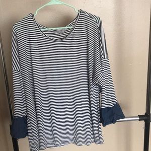 ruffle sleeve blouse